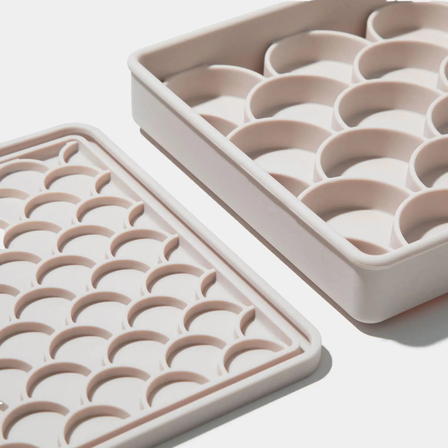 3-in-1 Fish Scale Slow Feeder Bowl - Sand - Fluffy Collective