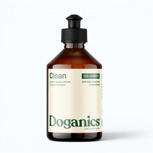 Doganics Clean Natural Dog Shampoo – amber bottle with pump dispenser, product shot