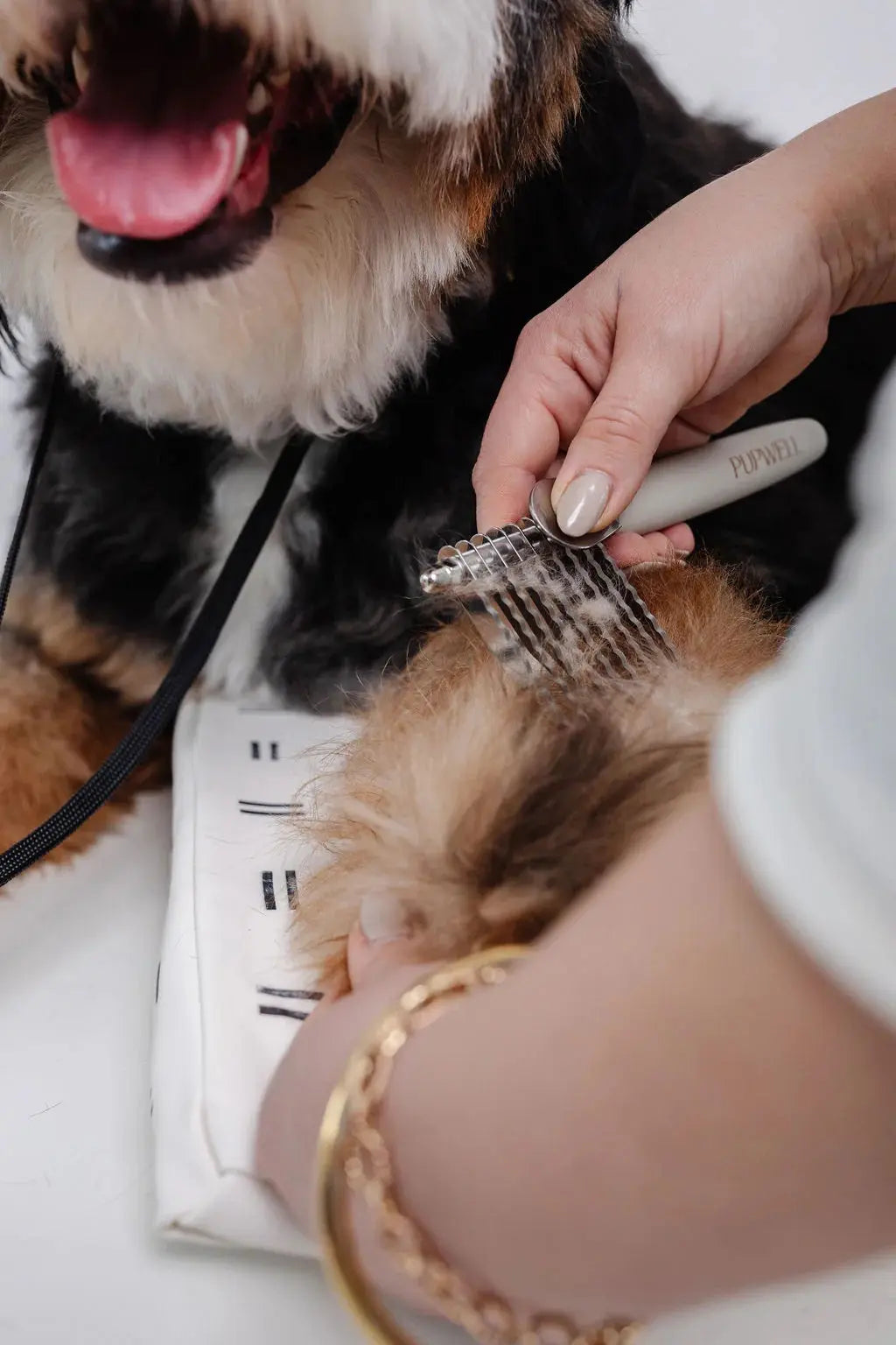 Detangler Comb - Fluffy Collective