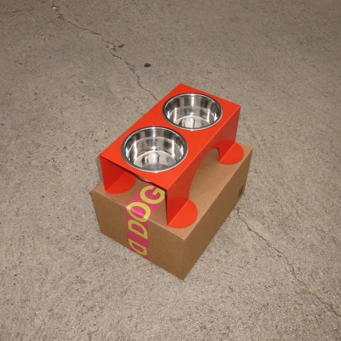 Dog Bowl Holder DOGS