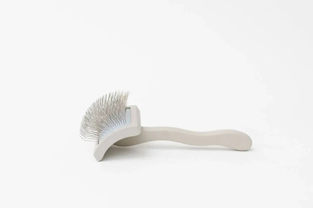 Everyday Slicker Brush - Fluffy Collective