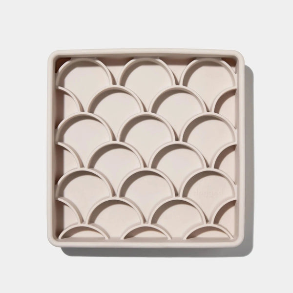3-in-1 Fish Scale Slow Feeder Bowl - Sand - Fluffy Collective