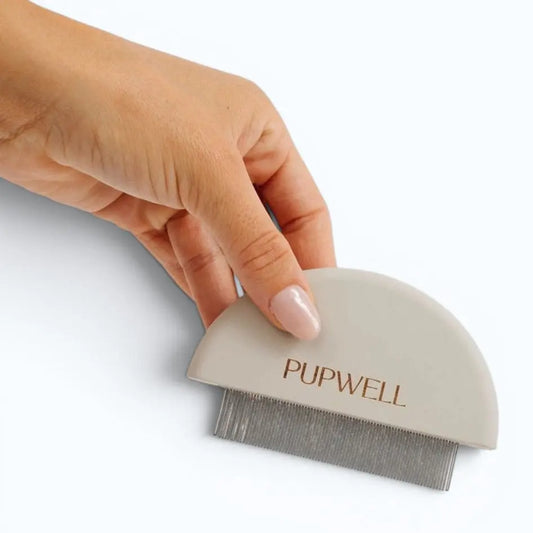 Pupwell Detailer Comb – detailer comb side angle showing tine spacing