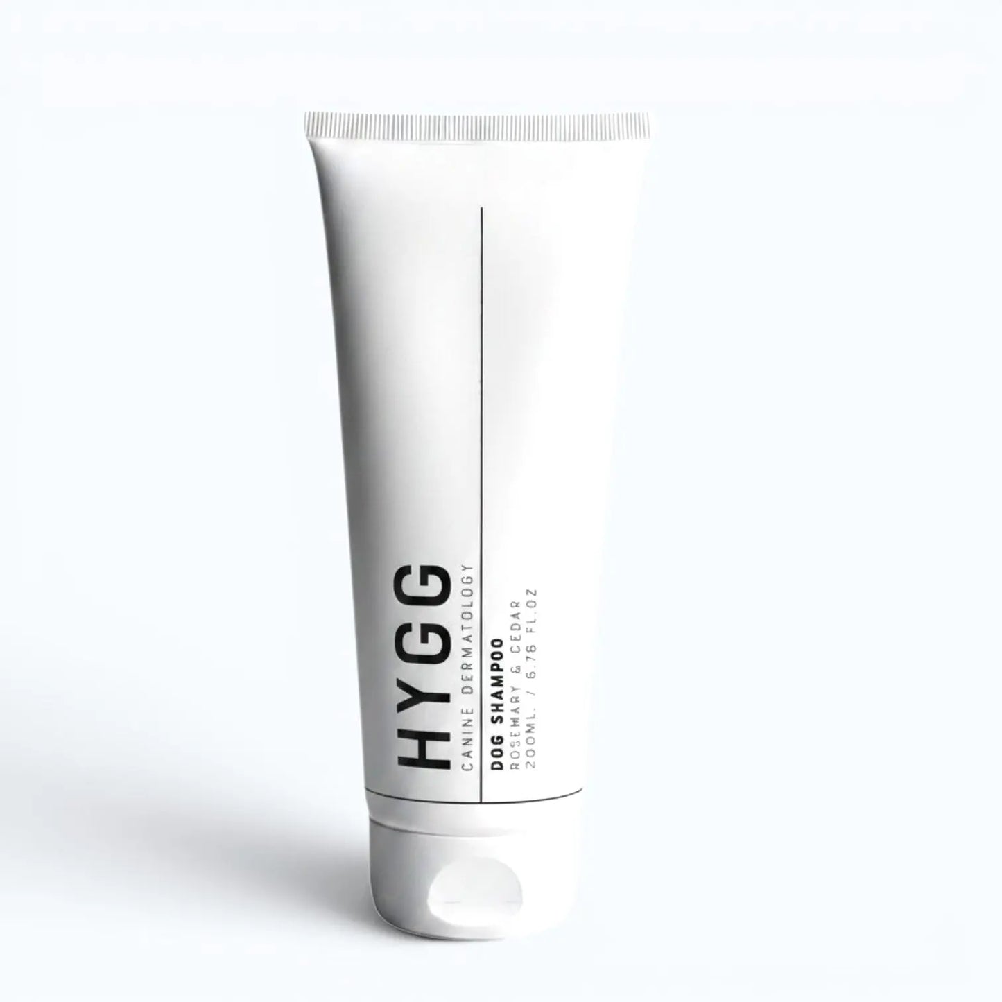 Hygg Dog Shampoo Rosemary & Cedar – shampoo bottle product shot, rosemary and cedar scent