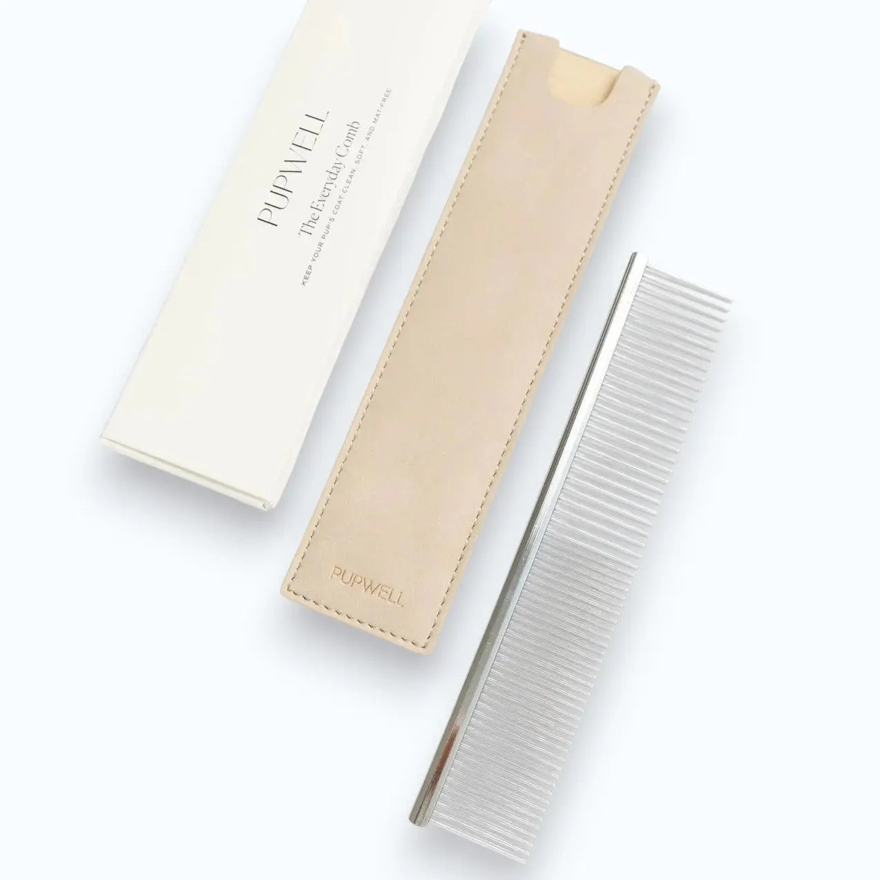 Pupwell Everyday Comb – everyday dog comb with wooden handle, lifestyle shot