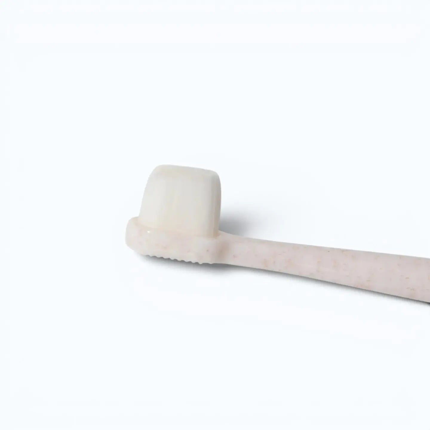 Wag & Bright Puppy Polisher Toothbrush S – eco-friendly bamboo dog toothbrush S size, product shot on white